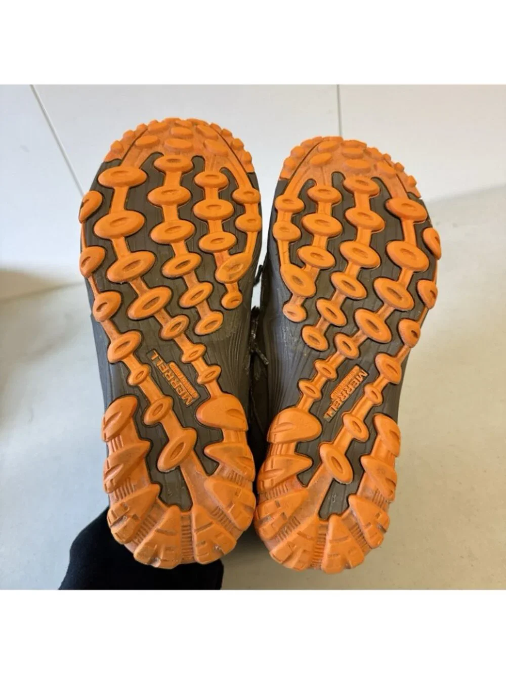 Merrell Chameleon 7 Waterproof Mid Hiking Boots Gray Orange Kids Boys Size 5.5 M